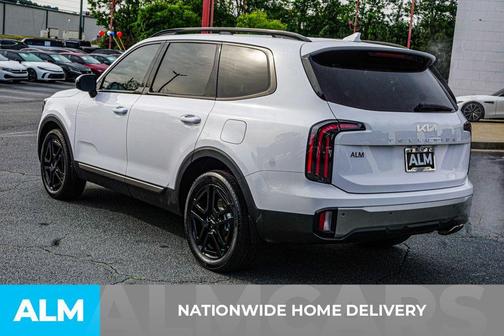 Glacial White Pearl 2023 Kia Telluride SX