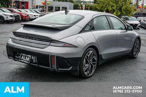 2024 Hyundai IONIQ 6 Limited
