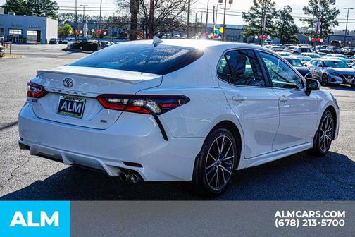 2023 Toyota Camry SE