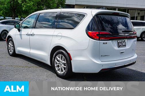 2024 Chrysler Pacifica Touring-L