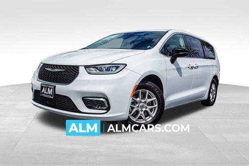 2024 Chrysler Pacifica Touring-L