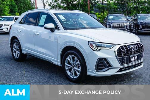2024 Audi Q3 45 S line Premium