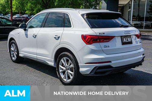 2024 Audi Q3 45 S line Premium