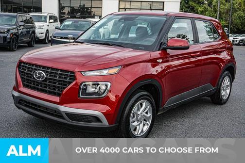 2025 Hyundai VENUE SE
