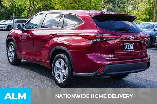 2023 Toyota Highlander LE