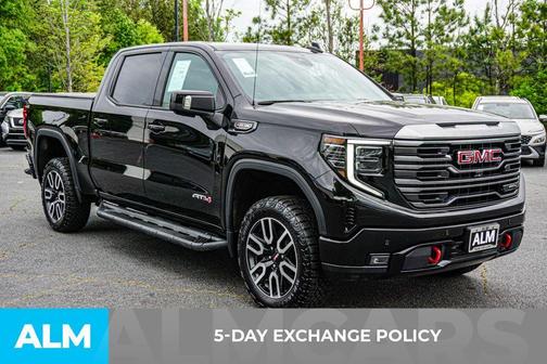 2023 GMC Sierra 1500 AT4