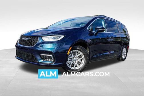 2022 Chrysler Pacifica Touring-L