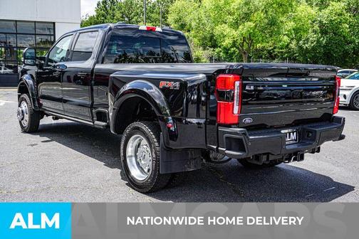 2025 Ford F-450 Platinum