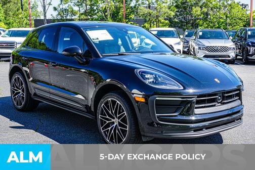 2023 Porsche Macan Base
