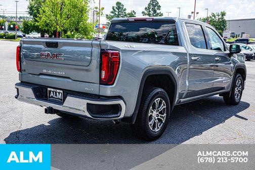 2025 GMC Sierra 1500 SLT