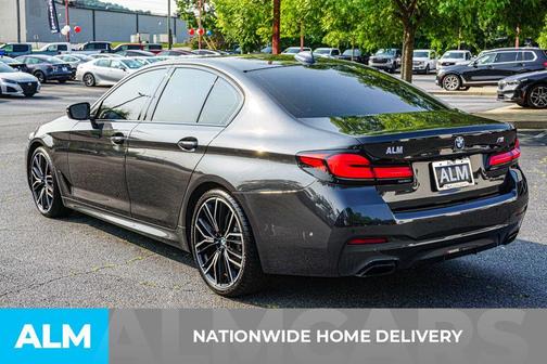 2022 BMW 530 i