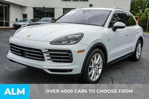 2022 Porsche Cayenne AWD