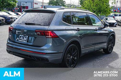 2022 Volkswagen Tiguan 2.0T SE R-Line Black
