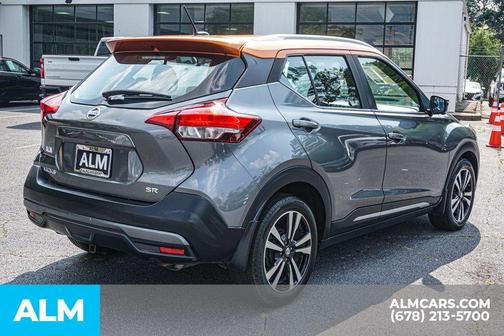 2019 Nissan Kicks SR