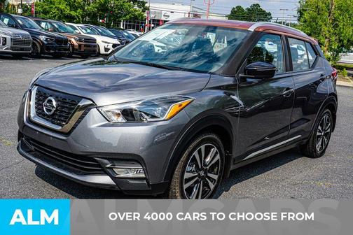 2019 Nissan Kicks SR