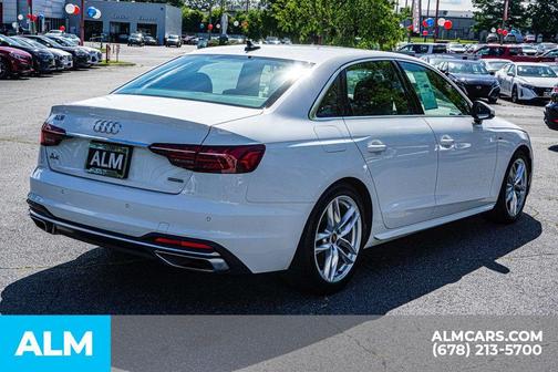 2024 Audi A4 45 S line quattro Premium