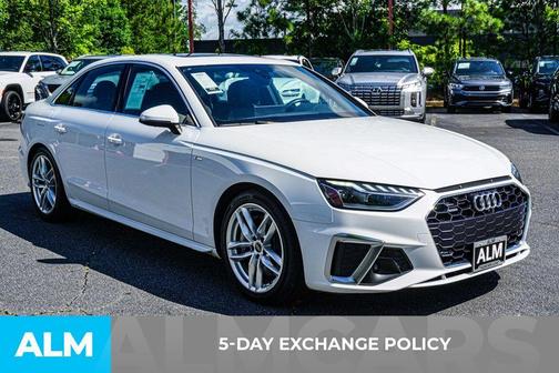 2024 Audi A4 45 S line quattro Premium
