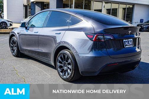 2024 Tesla Model Y Long Range