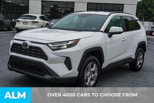 2024 Toyota RAV4 XLE