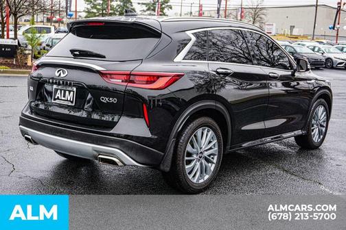 2023 INFINITI QX50 Luxe