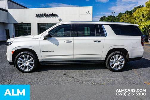 2022 Chevrolet Suburban High Country