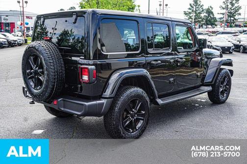 Black Clearcoat 2022 Jeep Wrangler Unlimited Sahara Altitude