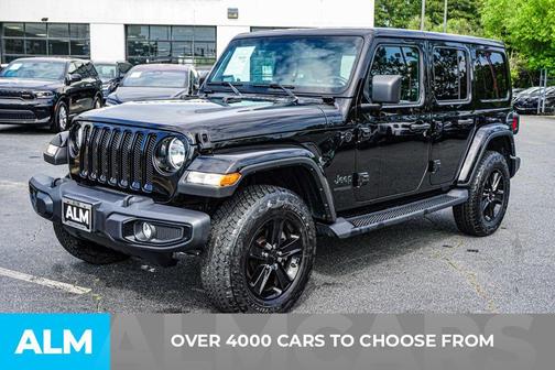 Black Clearcoat 2022 Jeep Wrangler Unlimited Sahara Altitude