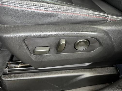 2021 Chevrolet Tahoe 4WD RST