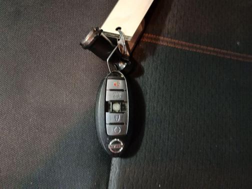 2020 Nissan Versa 1.6 S