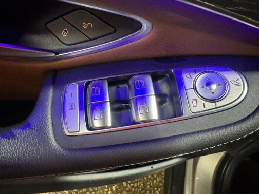 2021 Mercedes-Benz GLC 300 4MATIC