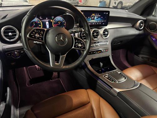 2021 Mercedes-Benz GLC 300 4MATIC