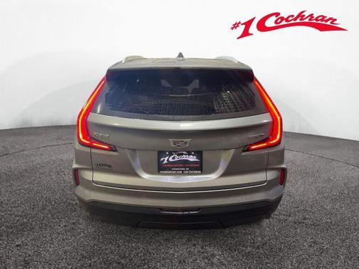 2024 Cadillac XT4 Luxury