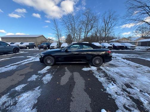 2026 Mercedes-Benz CLE 300 4MATIC Cabriolet