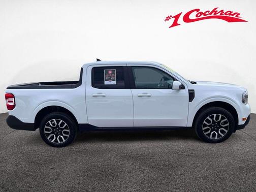 Oxford White 2023 Ford Maverick Lariat