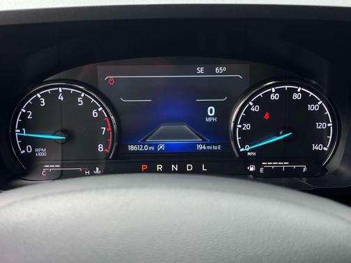 Oxford White 2023 Ford Maverick Lariat