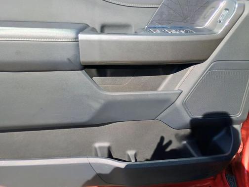 Hot Pepper Red Metallic Tinted Clearcoat 2023 Ford F-150 XLT