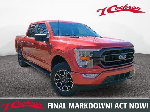 Hot Pepper Red Metallic Tinted Clearcoat 2023 Ford F-150 XLT