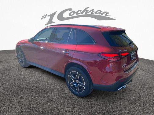 2025 Mercedes-Benz GLC 300 4MATIC
