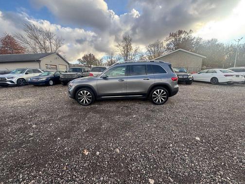 2022 Mercedes-Benz GLB 250 4MATIC