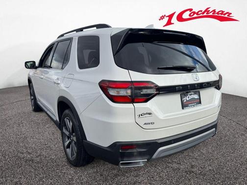 2023 Honda Pilot AWD Elite
