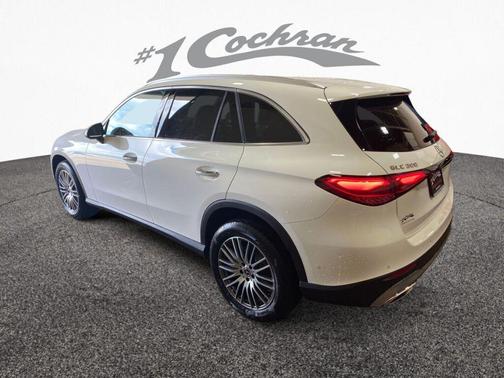 2025 Mercedes-Benz GLC 300 4MATIC