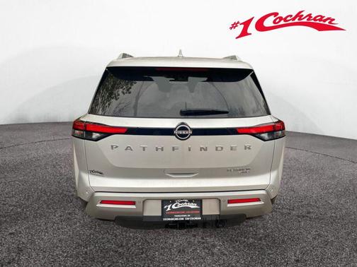 2022 Nissan Pathfinder Platinum 4WD
