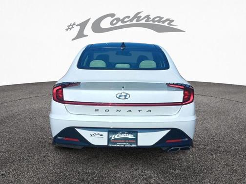 2022 Hyundai SONATA SEL