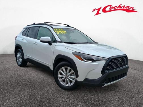 2023 Toyota Corolla Cross LE