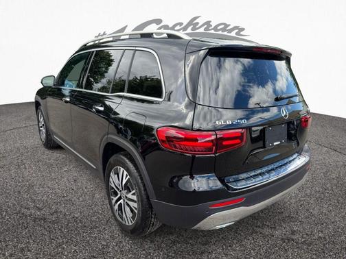 2026 Mercedes-Benz GLB 250 4MATIC