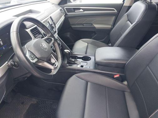2022 Volkswagen Atlas 2.0T SE