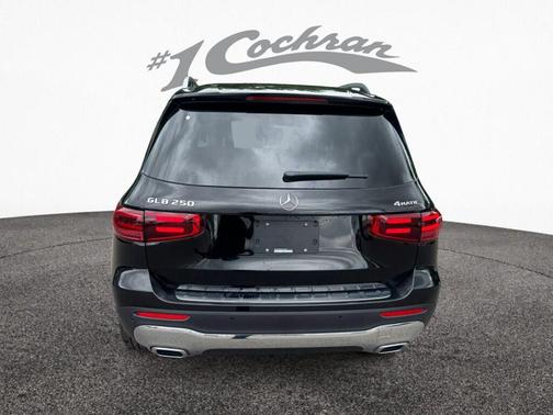 2025 Mercedes-Benz GLB 250 4MATIC