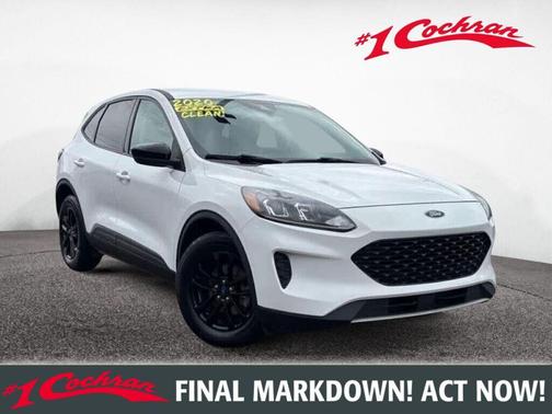 Oxford White 2020 Ford Escape SE