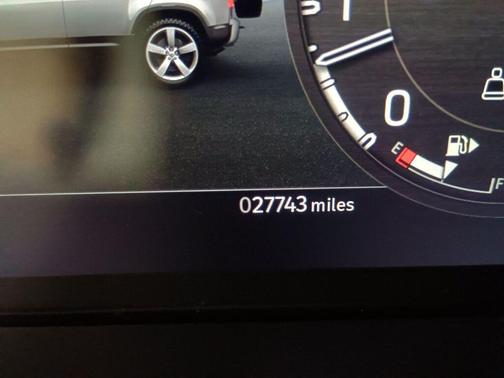 2024 Land Rover Defender 110 P400 S