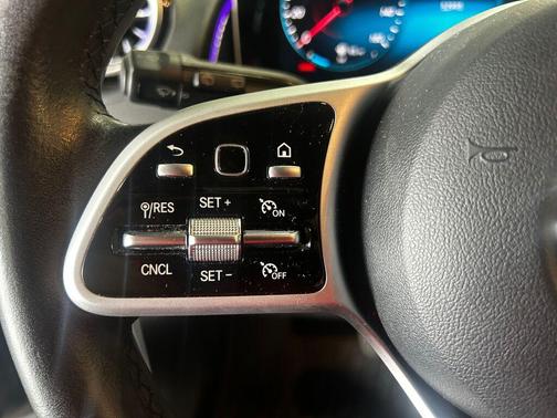 2021 Mercedes-Benz GLB 250 4MATIC